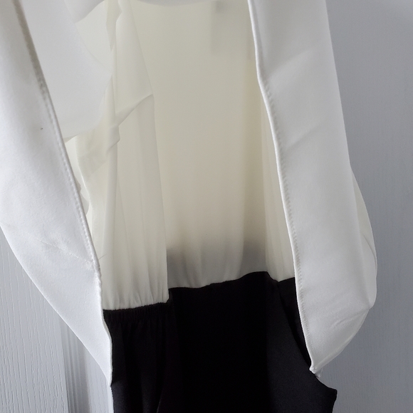 WOMENS WHITE/BLACK HALTER JUMPSUIT - Picture 7 of 12